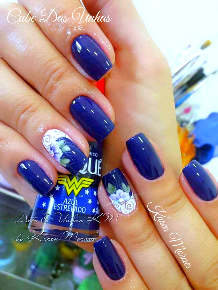 Modelos de Unhas Azuis Decoradas