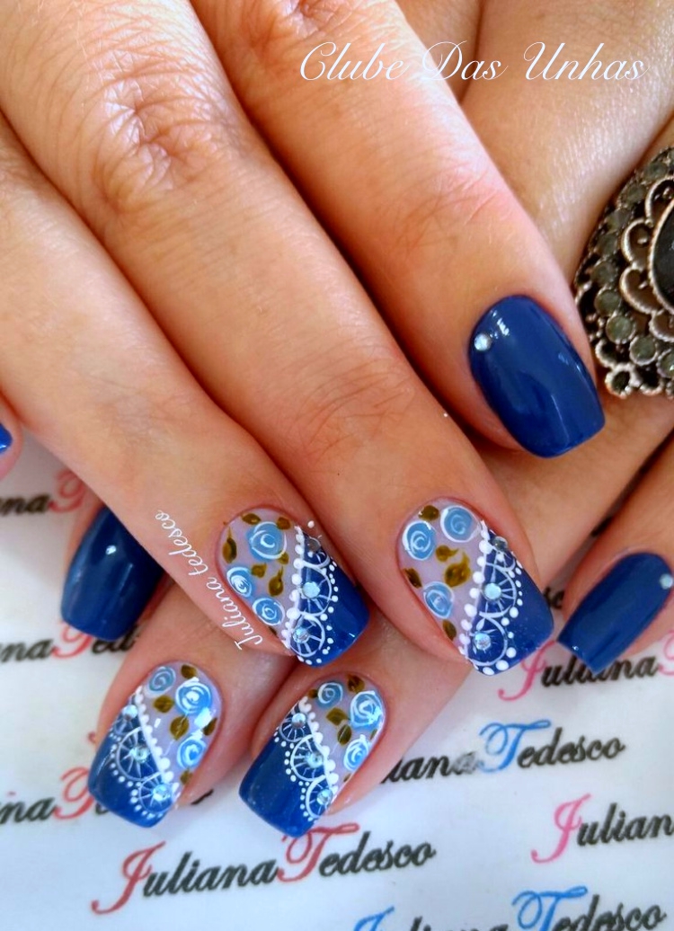 Mais de 30 Fotos e Modelos de Unhas Azuis Decoradas