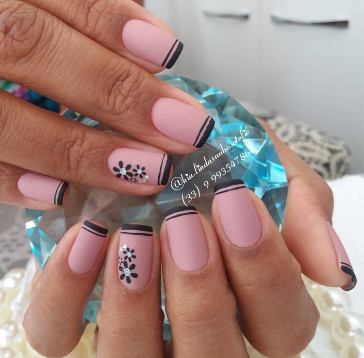 19 Francesinhas decoradas perfeitas para fazer em suas unhas