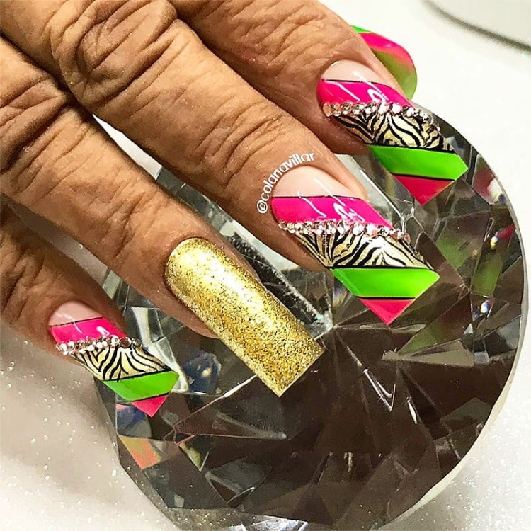 Decorações de unhas para arrasar no Carnaval 2019