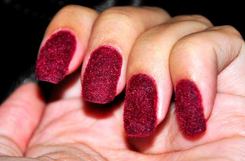 Unhas de Pelúcia – Plush Nails