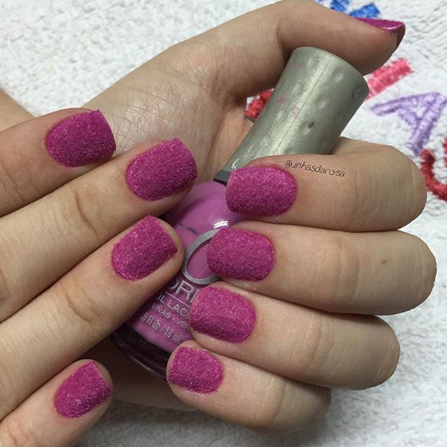 Unhas de Pelúcia – Plush Nails