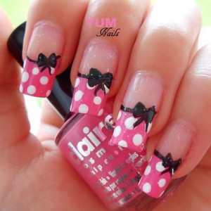 Unhas com a Minnie