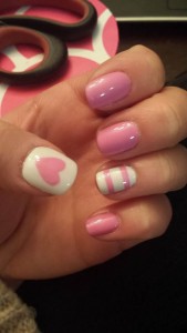 Unhas decoradas para o Dia dos Namorados