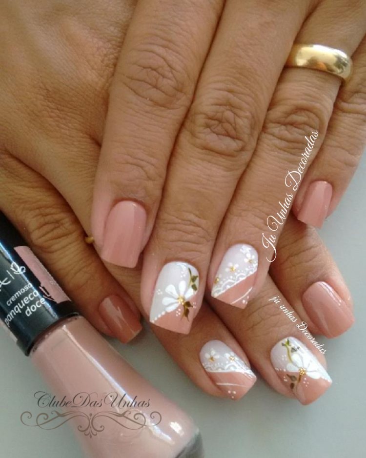 Unha decorada com margarida Unha decorada com margaridas - passo a passo