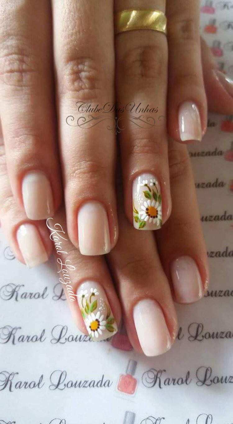 Unha decorada com margarida Unha decorada com margarida