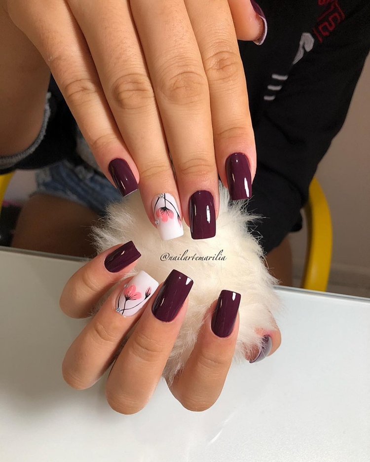 29 Unhas com Esmalte Vermelho Perfeito