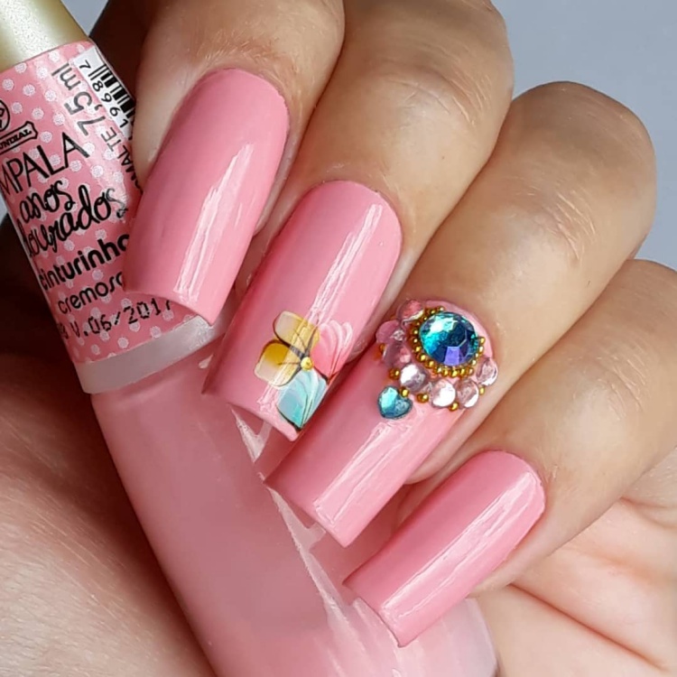 Ideias de Esmaltes e Adesivos para unhas decoradas perfeitas