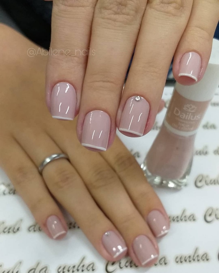 Pin by Daniela Romano on Unhas | Perfect nails, Classy 