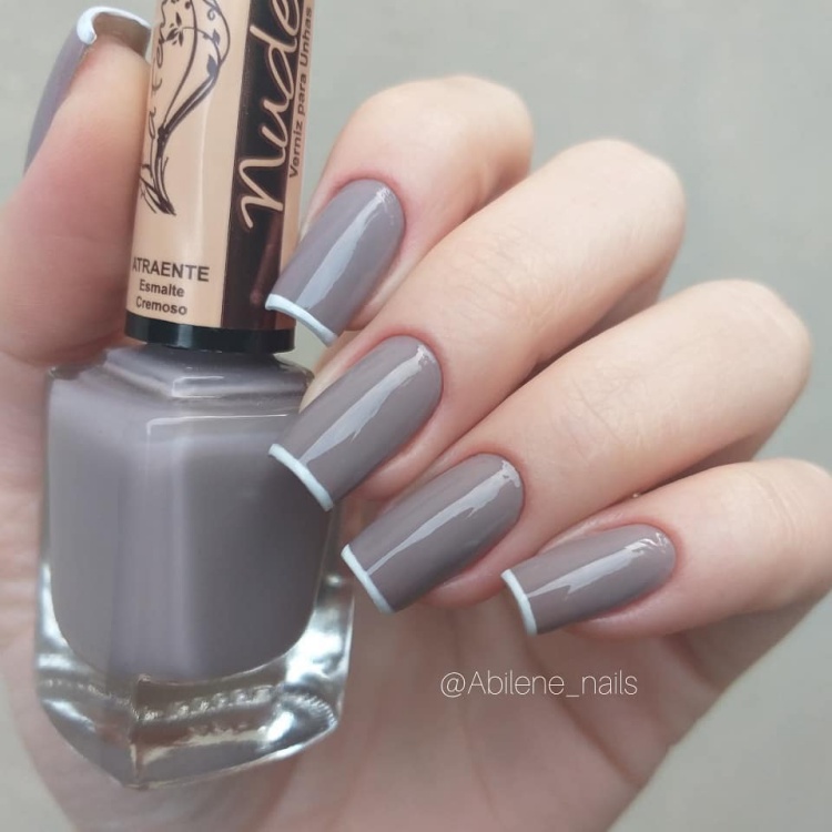 http://clubedasunhas.com/unhas-com-esmaltes-nude-francesinhas