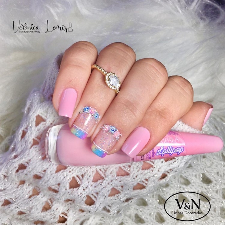 Pin de 𝐭𝐚𝐢𝐬𝐬𝐚 en ○ IDÉIAS DE UNHAS ○